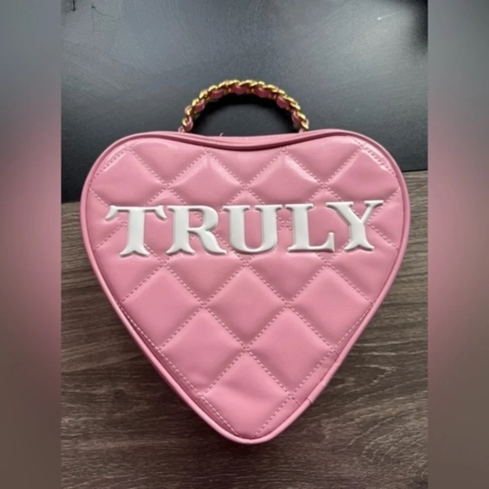 Truly Pink Quilted Heart Bag